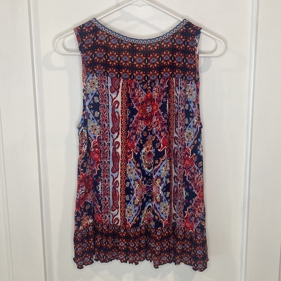 BILA v-neck sleeveless blouse - Picture 6 of 10